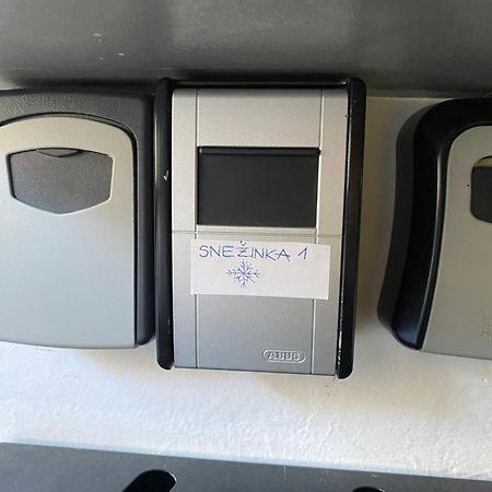 Apartma Snezinka 克拉尼斯卡戈拉 外观 照片
